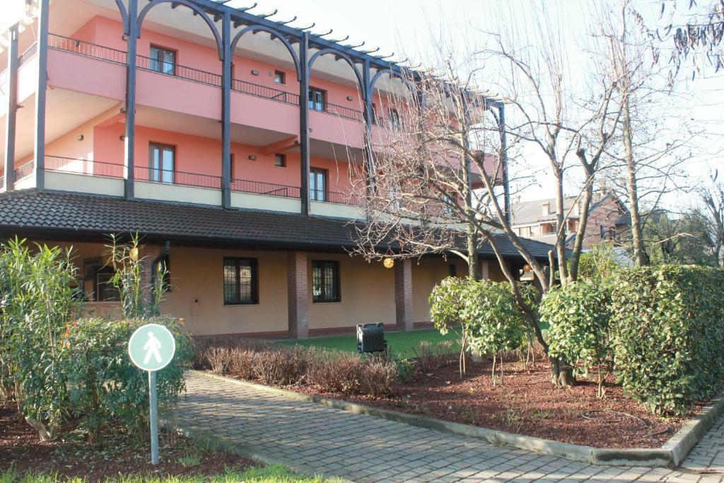 Hotel La Locanda Della Franciacorta Corte Franca Exterior foto
